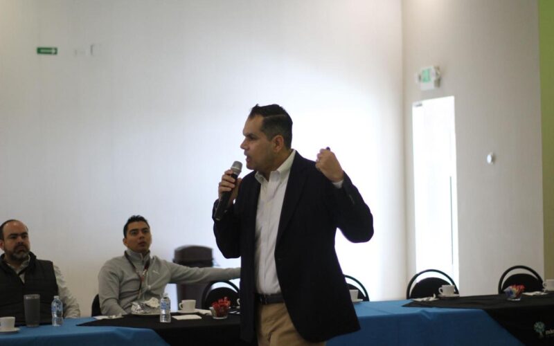 Participa Gilberto Loya en asamblea de Index Juárez para fortalecer la seguridad en el sector industrial