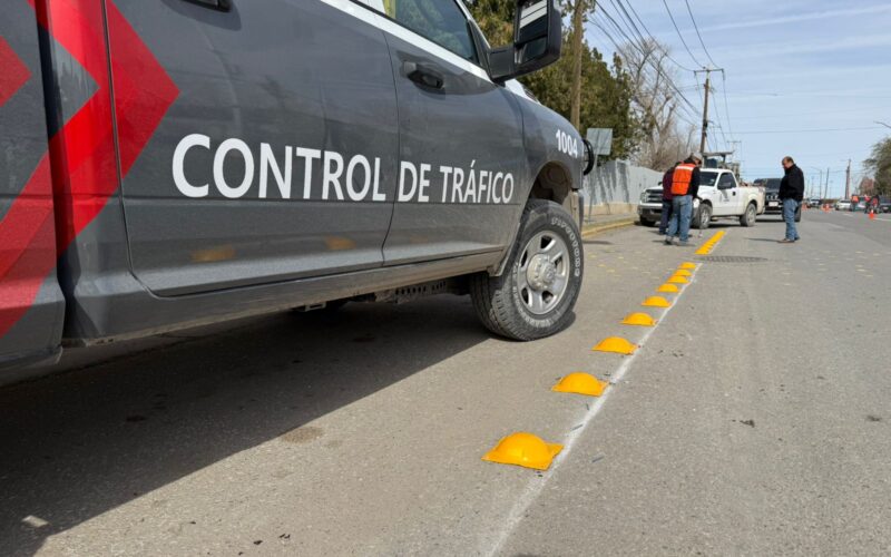 Mejoran flujo vehicular en zona de ICSA con acciones conjuntas de Seguridad Vial y la UACJ