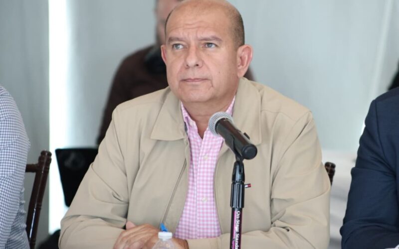 Cuauhtémoc Estrada impulsa transparencia y solicita a la UACH rendición de cuentas sobre arrendamiento de inmuebles