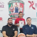 Concluye con éxito clínica de básquetbol con ex estrellas de la NBA en Ciudad Juárez