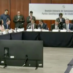 Avanza en el Senado reforma para reducir pensiones millonarias de exfuncionarios – Martillo Rojo Noticias