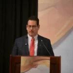 Francisco Muñoz asume la presidencia – Martillo Rojo Noticias