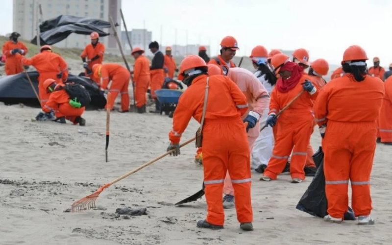 ONGs denuncian que derrame en el Golfo de México inició en febrero y acusan falta de información oficial – Martillo Rojo Noticias