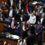 Senado aprueba “plan B” de Sheinbaum sin revocación anticipada; pasa a Diputados – Martillo Rojo Noticias