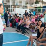 Gilberto Loya sostiene diálogo con vecinos de colonia UP para atender seguridad y movilidad – Martillo Rojo Noticias
