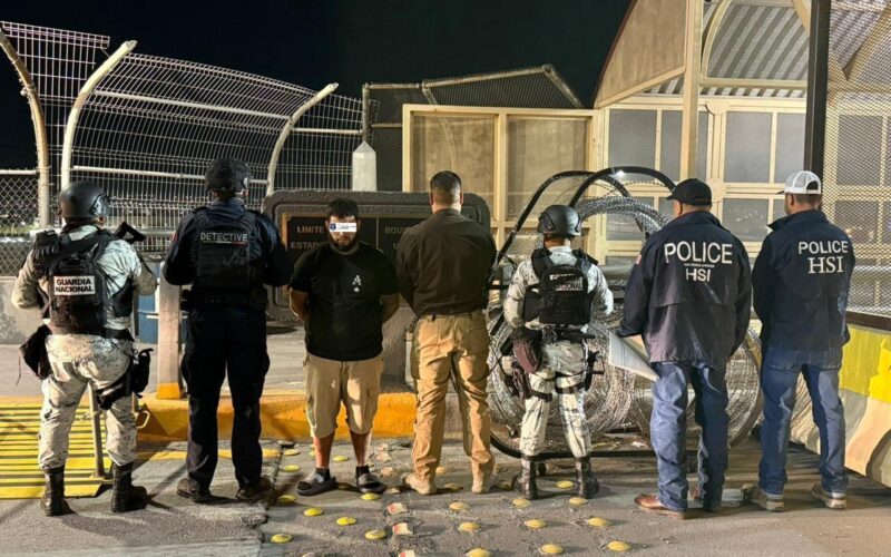 Detienen en Juárez a ciudadano estadounidense buscado por autoridades de EE.UU.; lo entregan en frontera – Martillo Rojo Noticias