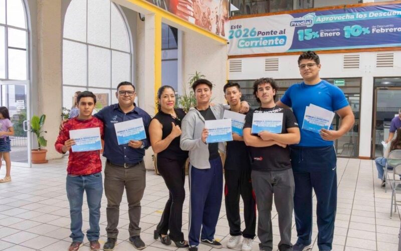 Entregan estímulos económicos a 60 deportistas en Parral – Martillo Rojo Noticias
