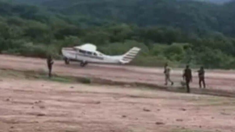 Reportan aterrizaje de emergencia de avioneta tras presunto ataque en Guadalupe y Calvo – Martillo Rojo Noticias
